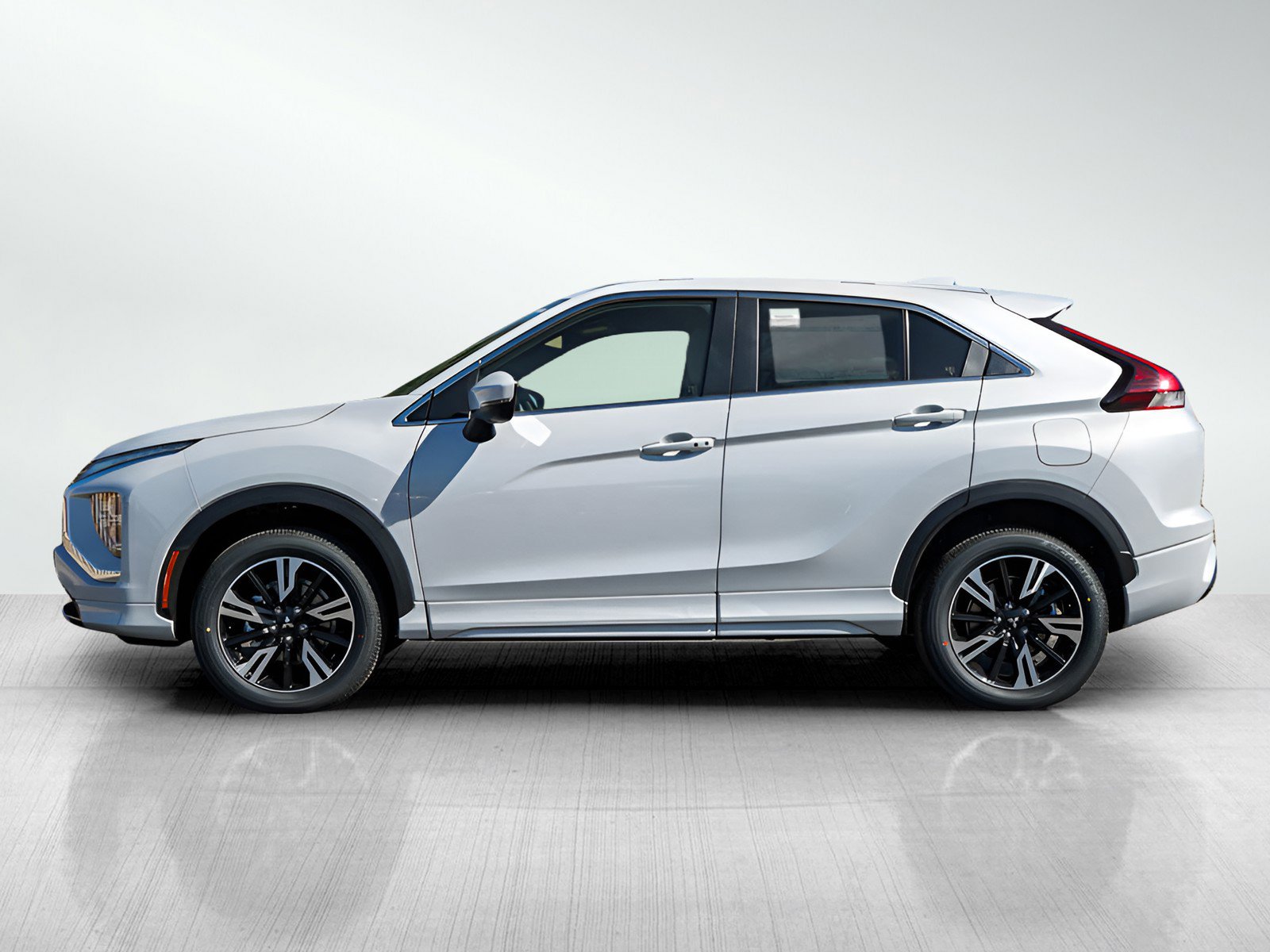 New 2025 Mitsubishi Eclipse Cross SE image 4