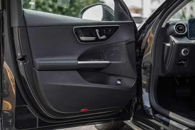 New 2026 Mercedes-Benz C 300 4MATIC Sedan image 34