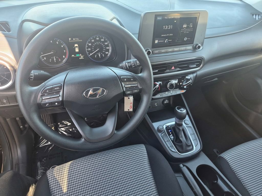 Used 2022 Hyundai Kona SE image 25