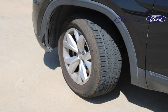 Used 2019 Volkswagen Atlas SE w/ Towing Package AWD/4WD image 9
