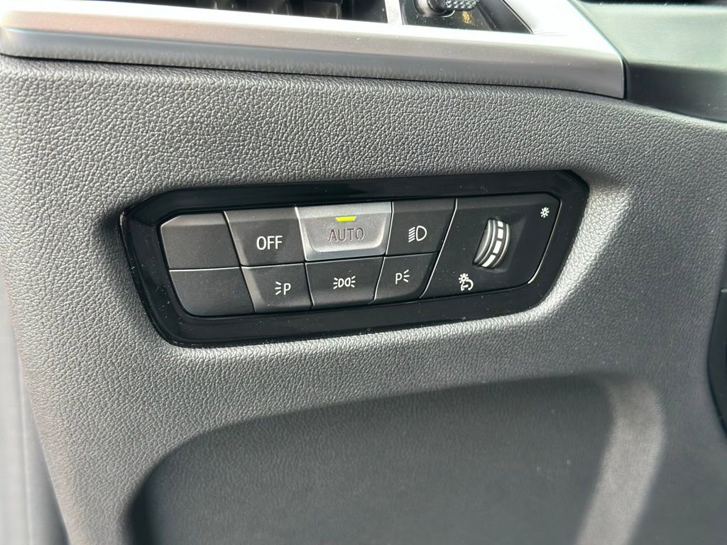 New 2025 BMW i4 xDrive40i w/ Premium Package image 34