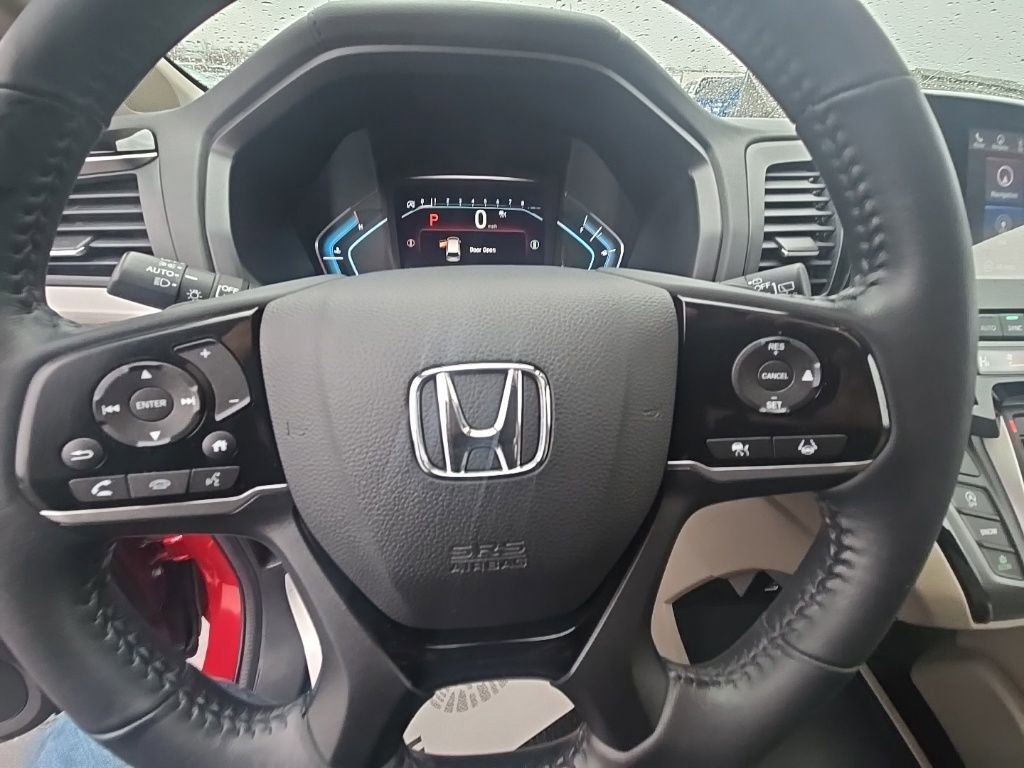 Used 2024 Honda Odyssey Touring image 16
