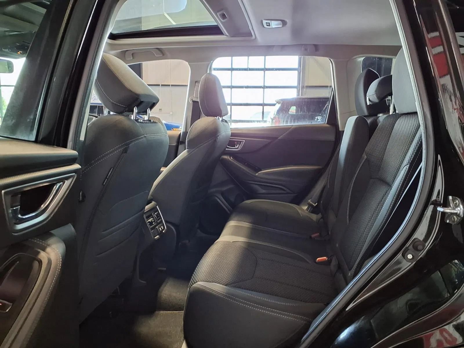 Used 2024 Subaru Forester Premium AWD/4WD image 14