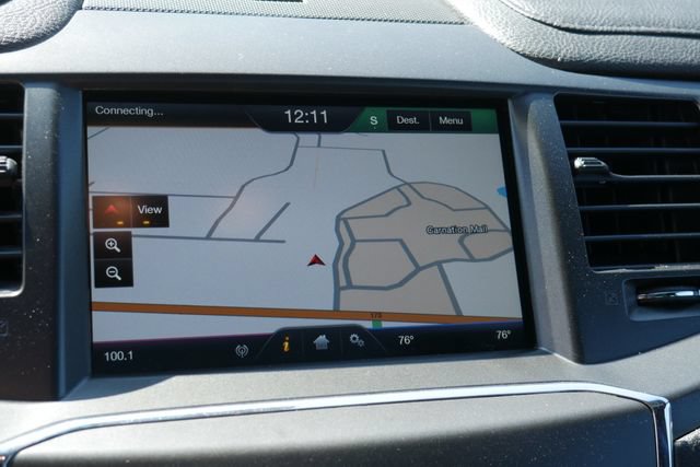 Used 2013 Lincoln MKS FWD image 5