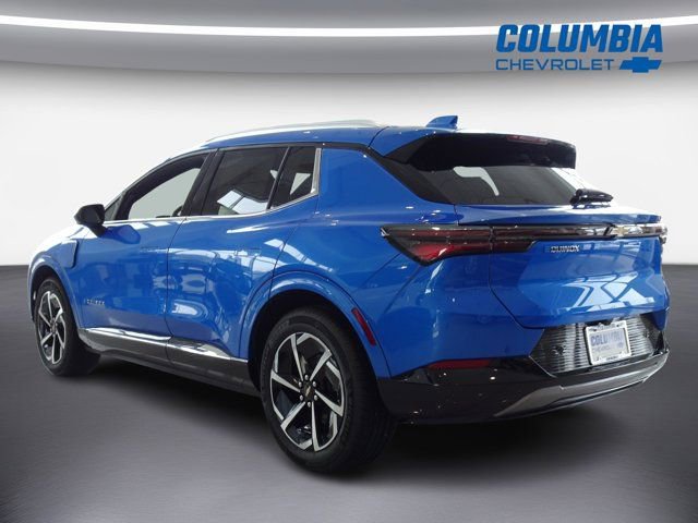 New 2025 Chevrolet Equinox EV LT w/ Convenience Package image 4