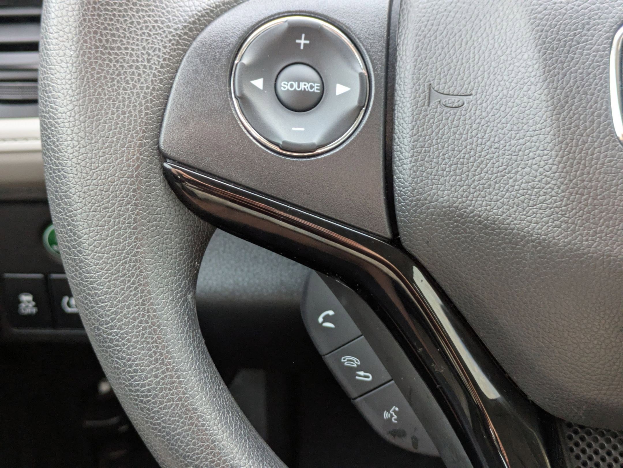 Used 2021 Honda HR-V LX image 16