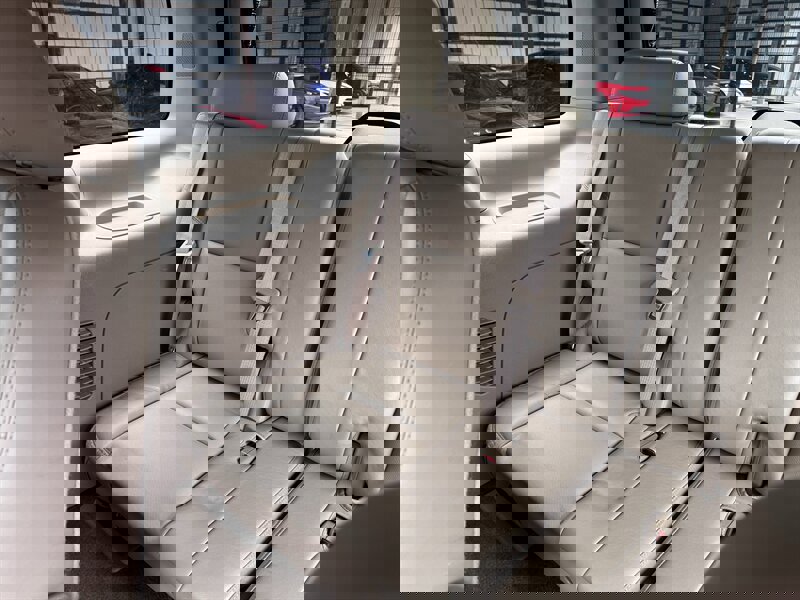 Used 2011 Chevrolet Tahoe LTZ image 27