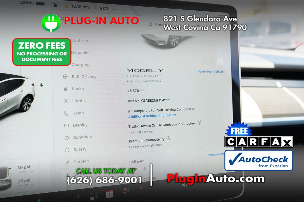 Used 2021 Tesla Model Y Long Range AWD/4WD image 34