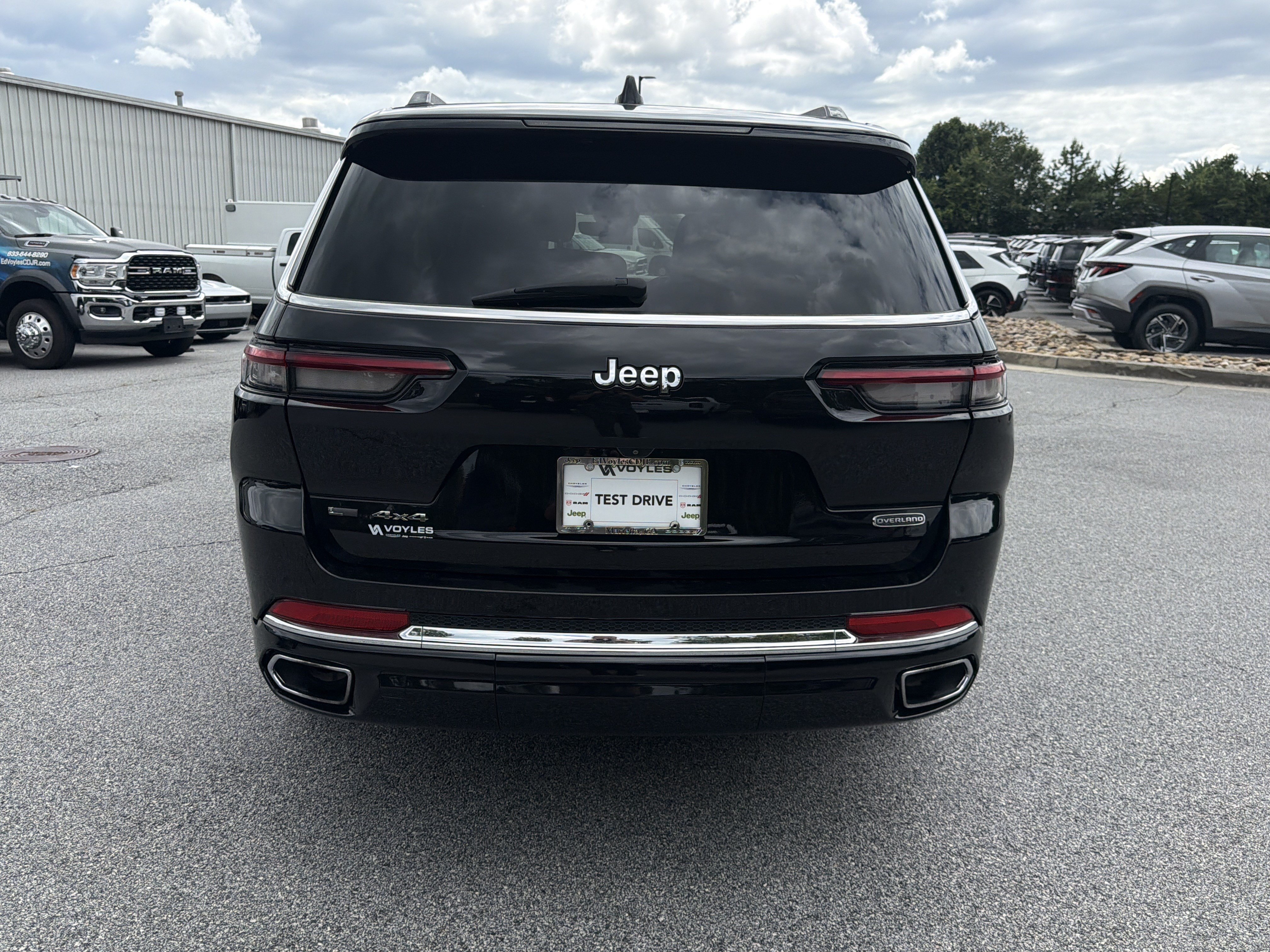 Used 2022 Jeep Grand Cherokee L Overland AWD/4WD image 7