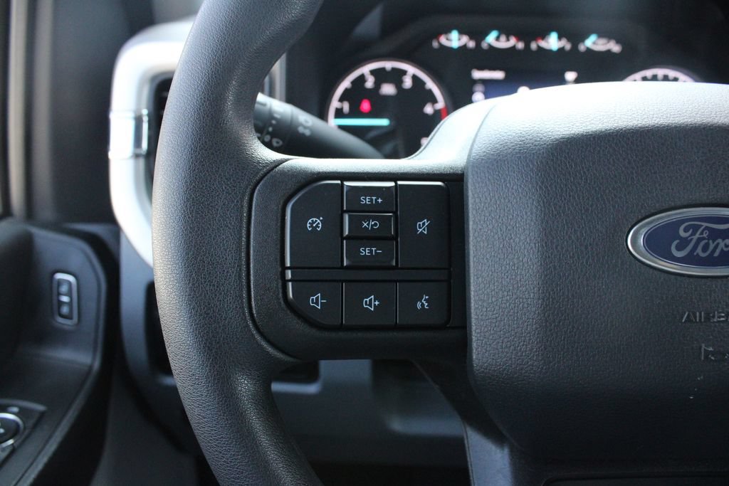 Used 2025 Ford F450 XL w/ 360-Degree Camera Package AWD/4WD image 12