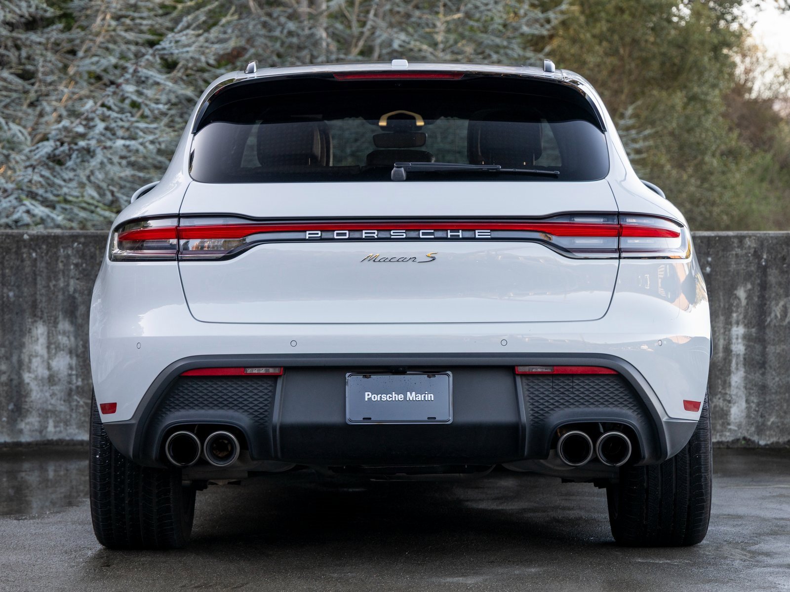 Certified 2023 Porsche Macan S image 10