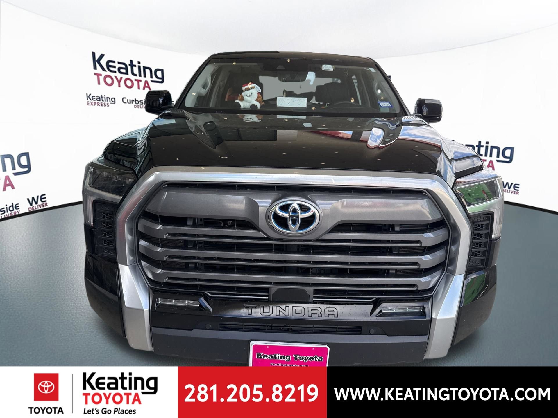 Used 2024 Toyota Tundra Limited w/ Power Package image 2