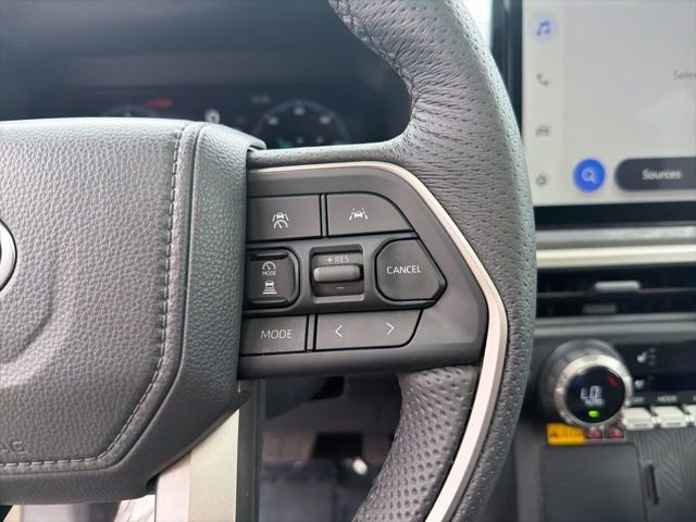 Used 2025 Toyota Tacoma Limited image 24
