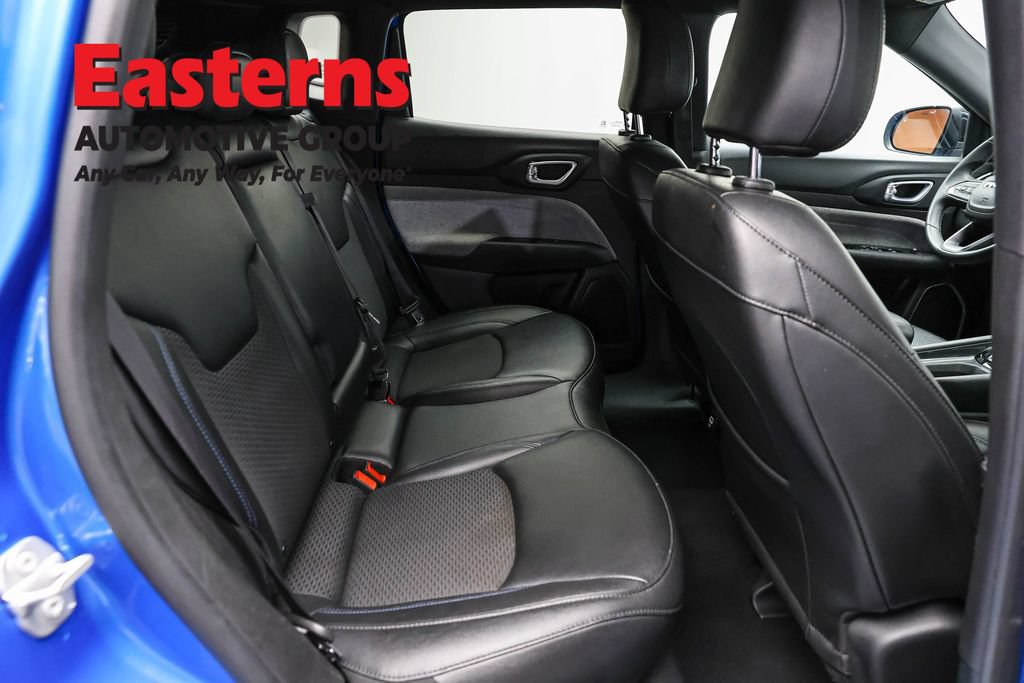 Used 2024 Jeep Compass Latitude AWD/4WD image 22
