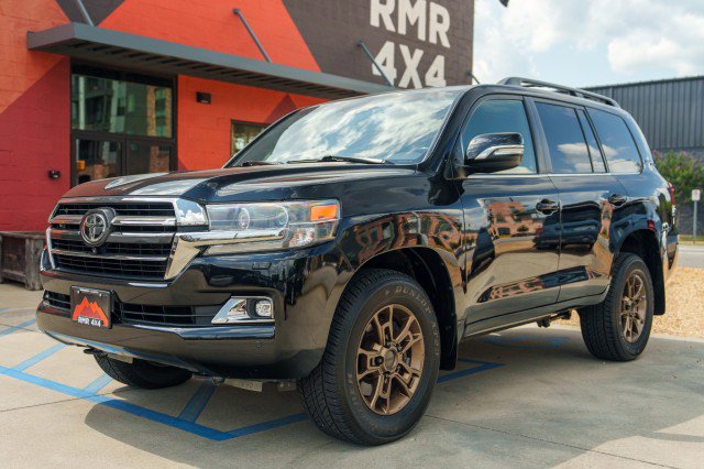 Used 2020 Toyota Land Cruiser Heritage Edition image 1