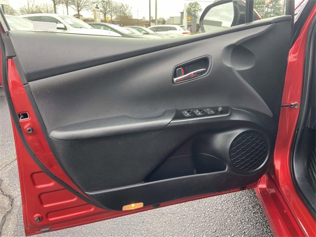 Used 2017 Toyota Prius Three image 15