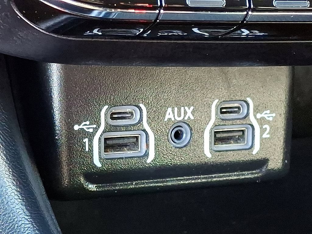 Used 2023 Dodge Durango GT AWD/4WD image 28