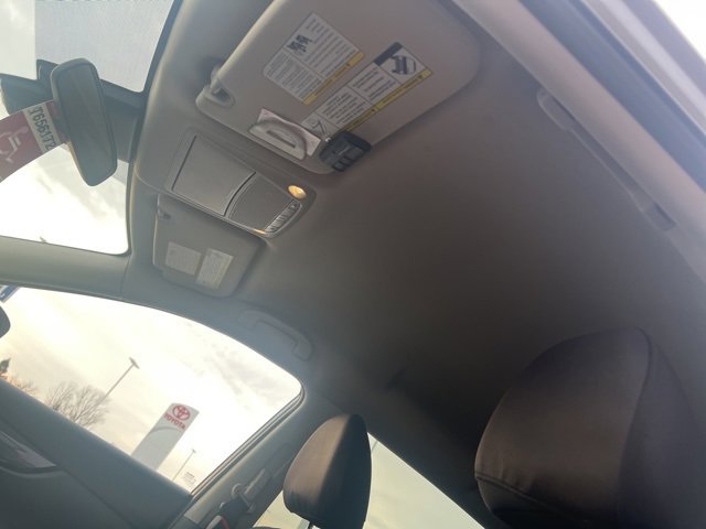 Used 2020 Nissan Rogue SV image 7