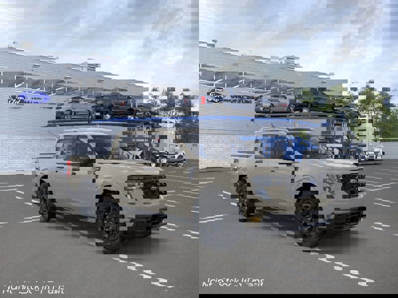 New 2025 Ford Maverick XLT image 7