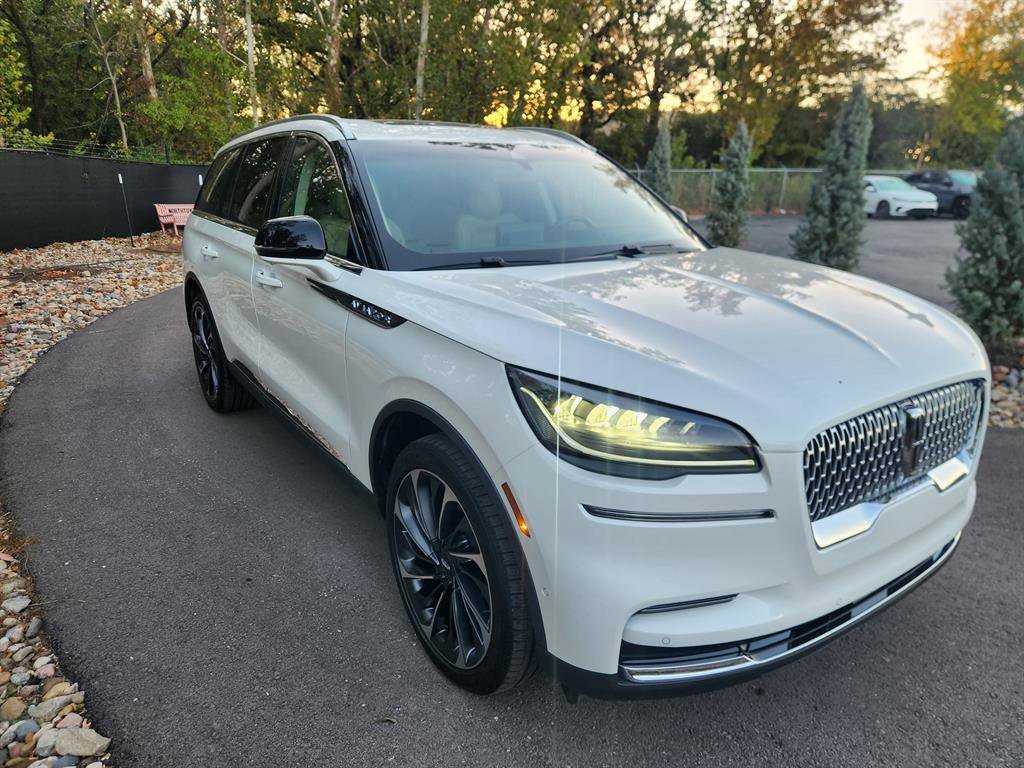 Certified 2022 Lincoln Aviator Reserve w/ Equipment Group 201A AWD/4WD image 7