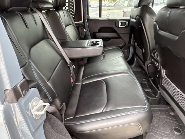 Used 2024 Jeep Wrangler Unlimited Rubicon 4xe AWD/4WD image 12