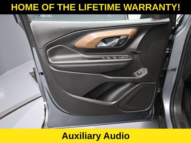 Used 2021 GMC Terrain SLE w/ Driver Convenience Package image 11