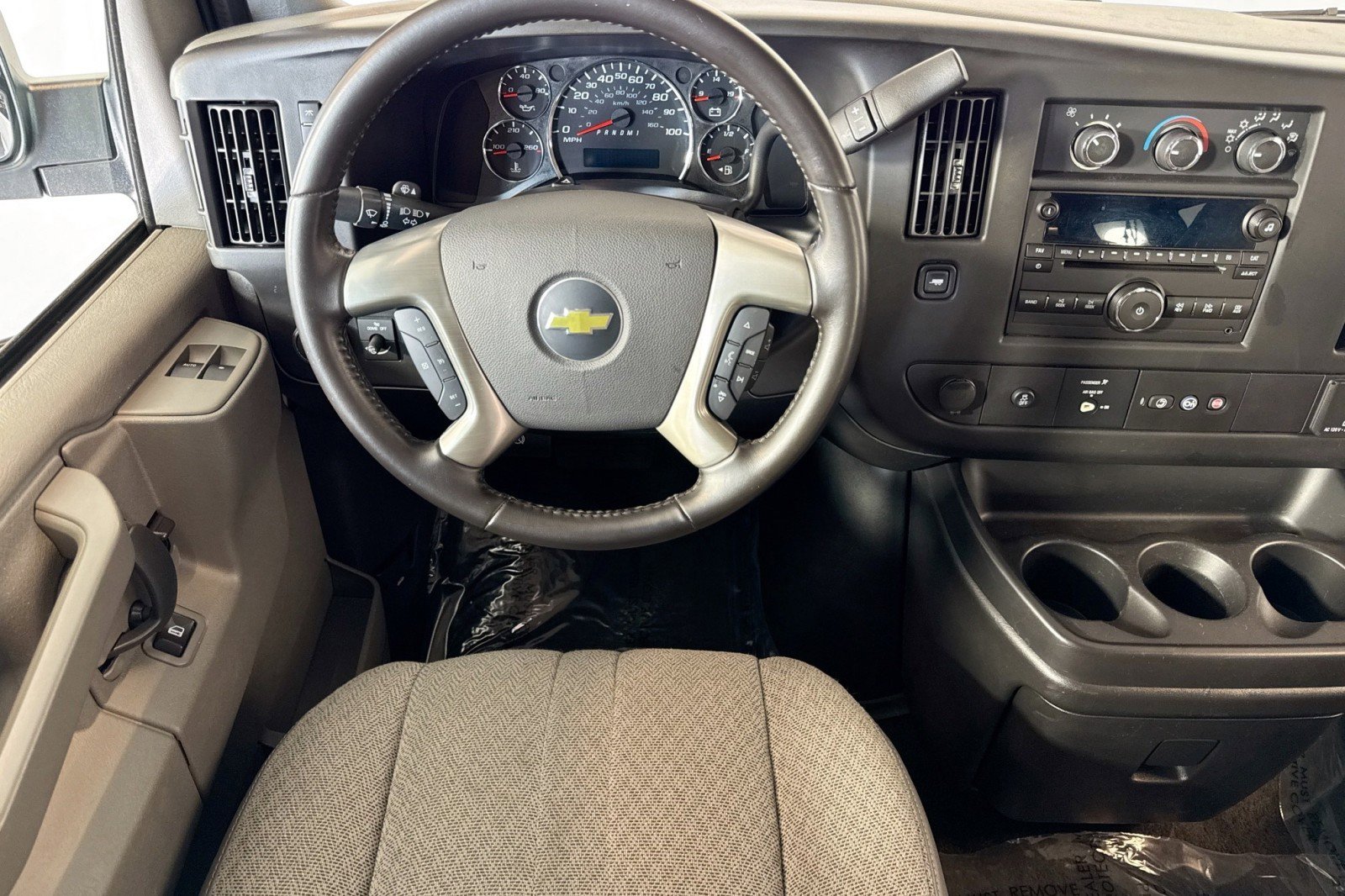 Used 2016 Chevrolet Express 2500 LS image 18