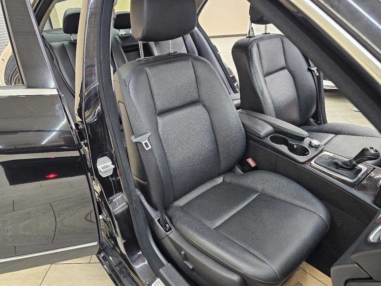 Used 2013 Mercedes-Benz C 300 4MATIC Sedan w/ Multimedia Pkg image 18