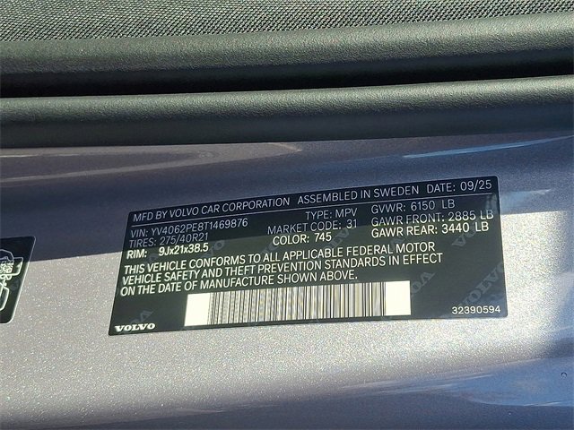 New 2026 Volvo XC90 B6 Plus w/ Protection Package Premier image 11