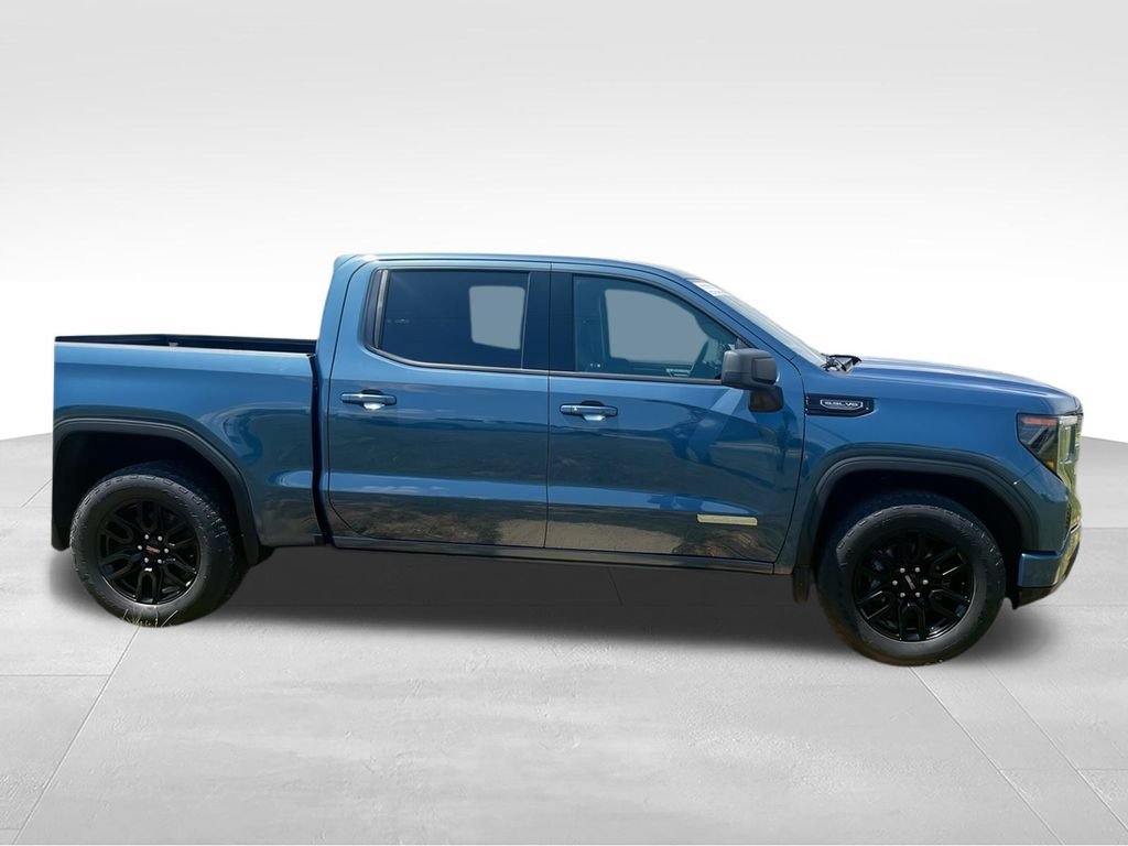 Used 2024 GMC Sierra 1500 Elevation w/ Preferred Package AWD/4WD image 9
