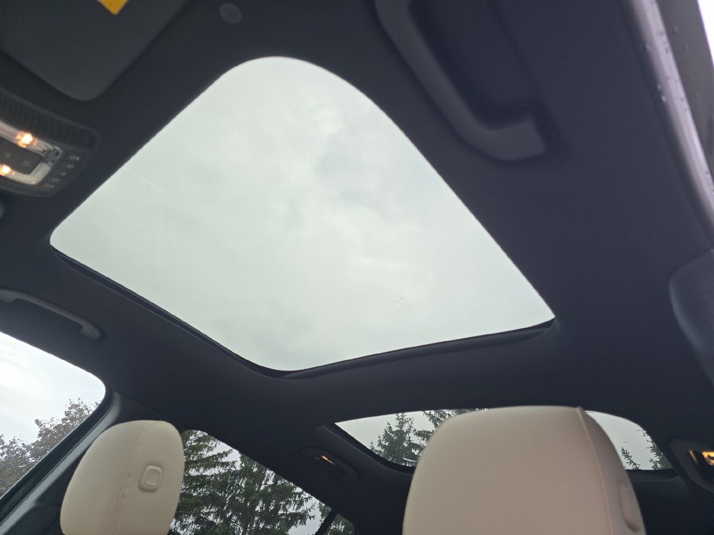 New 2026 Mercedes-Benz GLB 250 4MATIC image 3