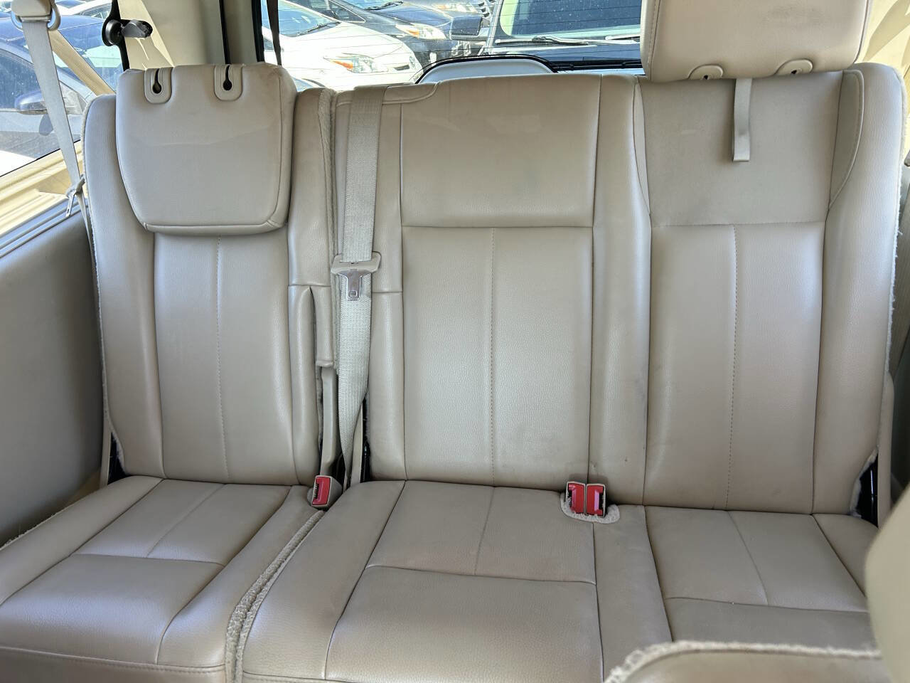 Used 2015 Ford Expedition EL XLT w/ Equipment Group 201A image 9