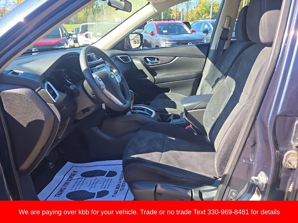 Used 2016 Nissan Rogue S w/ Appearance Package FWD image 10