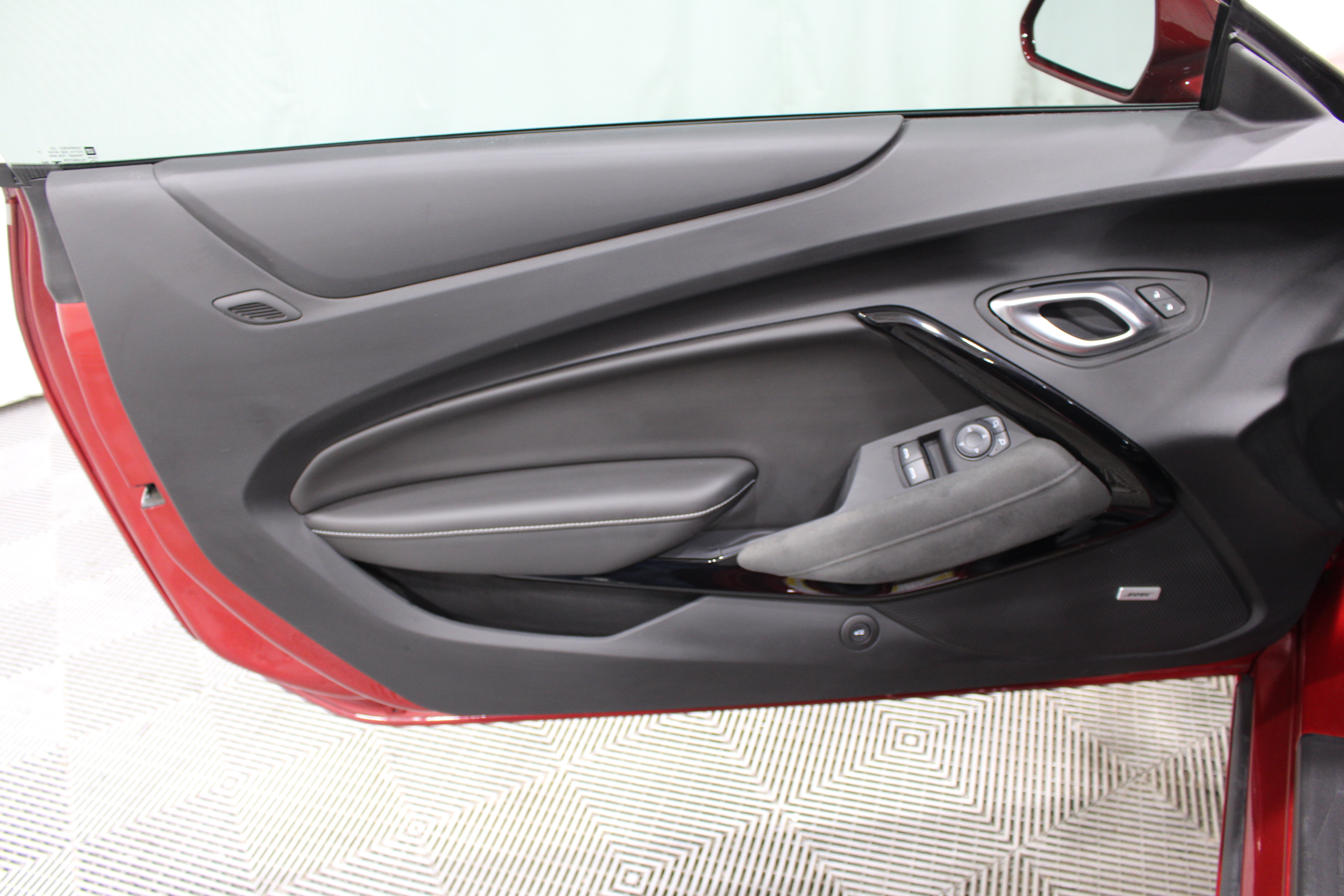 Used 2022 Chevrolet Camaro LT w/ RS Package RWD image 6