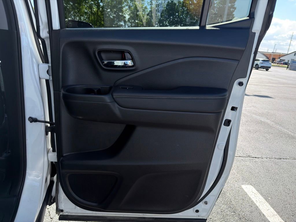 Certified 2023 Honda Ridgeline Sport image 23