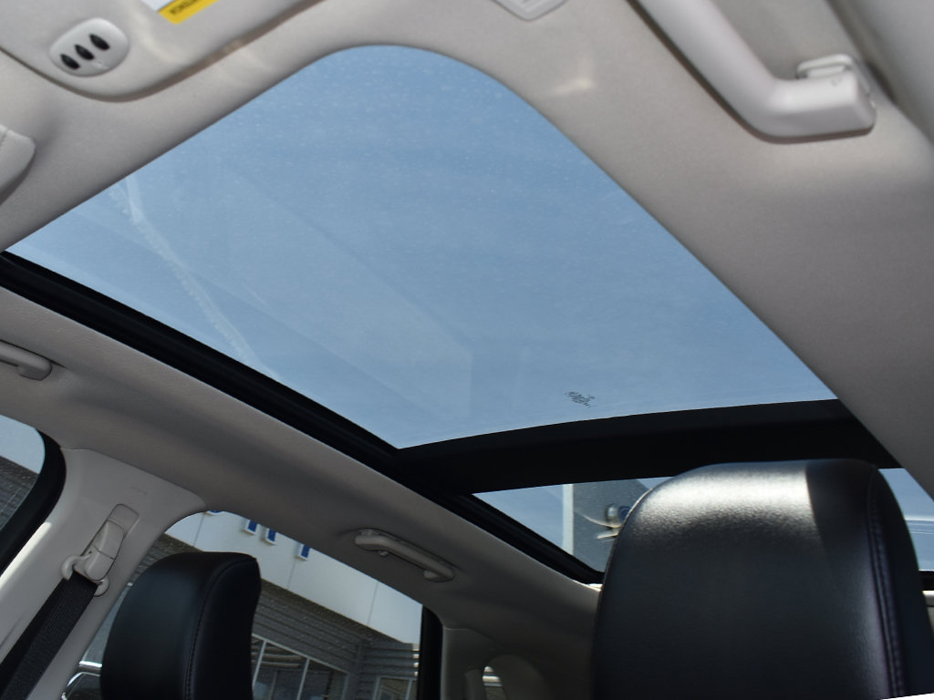 Used 2024 Ford Edge SEL w/ Convenience Package AWD/4WD image 7