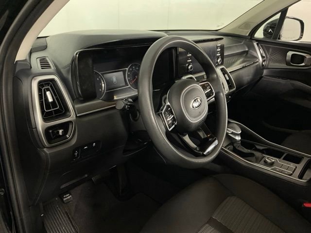 Used 2021 Kia Sorento LX image 18