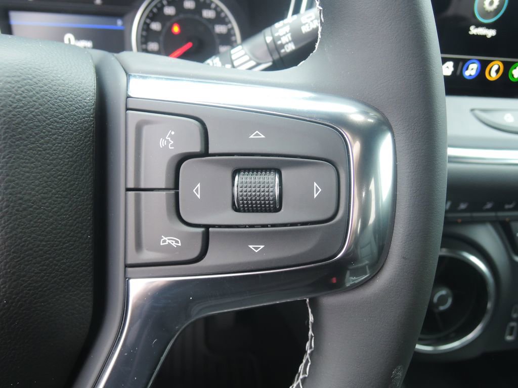 New 2026 Chevrolet Blazer LT w/ Midnight/Sport Edition image 15