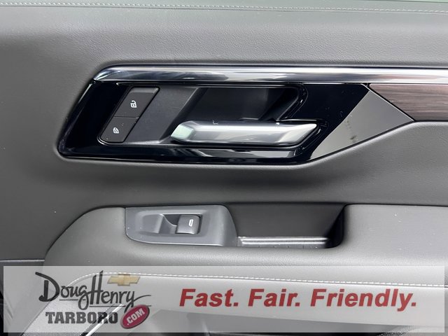 New 2026 Chevrolet Suburban LT w/ Comfort Package image 42