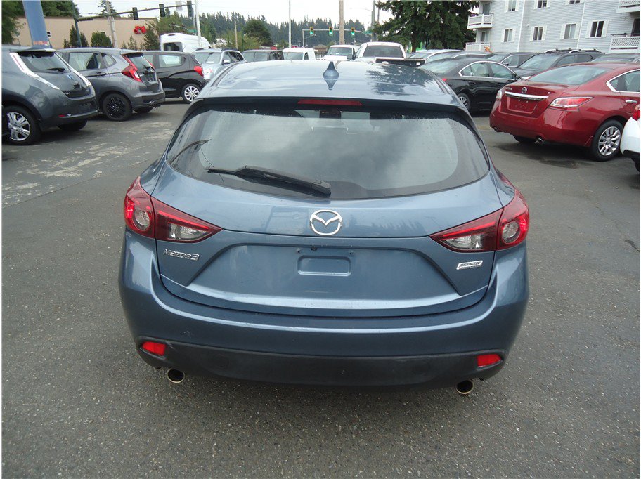 Used 2014 MAZDA MAZDA3 i Touring w/ Technology Package FWD image 6