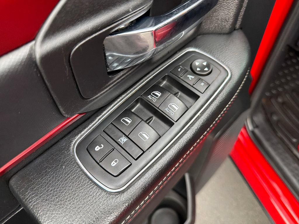 Used 2017 RAM 1500 Rebel w/ Luxury Group AWD/4WD image 11