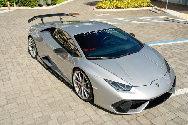 Used 2015 Lamborghini Huracan LP 610-4 AWD/4WD image 39