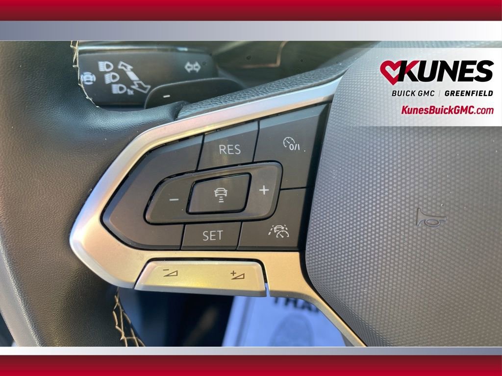 Used 2024 Volkswagen Atlas SE image 22