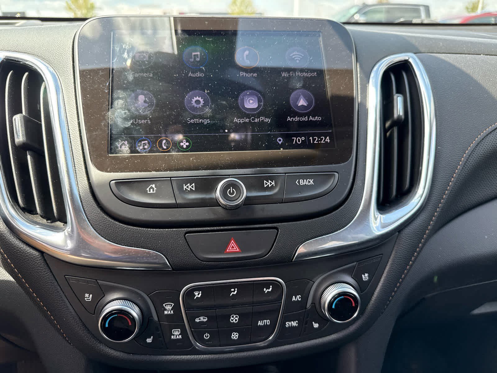 Used 2020 Chevrolet Equinox Premier AWD/4WD image 10