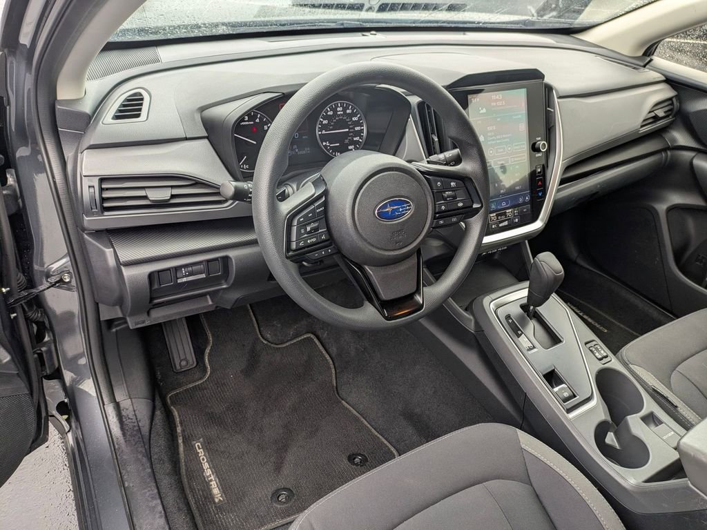 Used 2025 Subaru Crosstrek 2.0i Premium AWD/4WD image 18