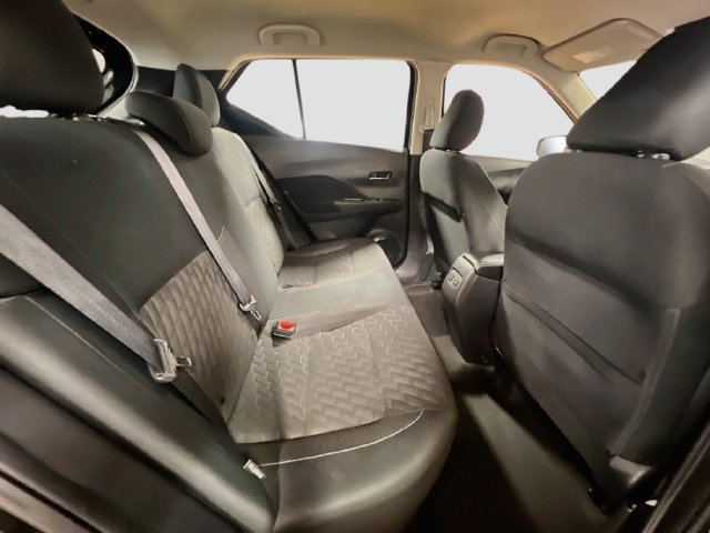 Used 2023 Nissan Kicks SV w/ Exterior Package FWD image 25