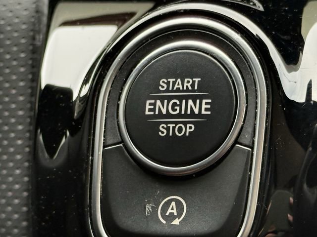 Used 2022 Mercedes-Benz CLA 250 4MATIC image 21