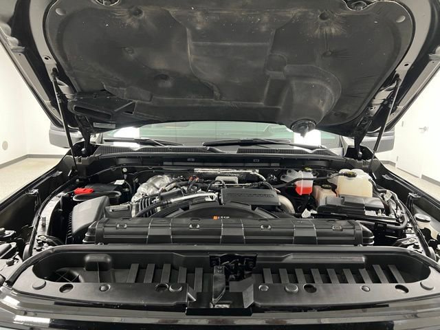 Used 2025 GMC Sierra 3500 AT4 w/ AT4 Premium Plus Package AWD/4WD image 58
