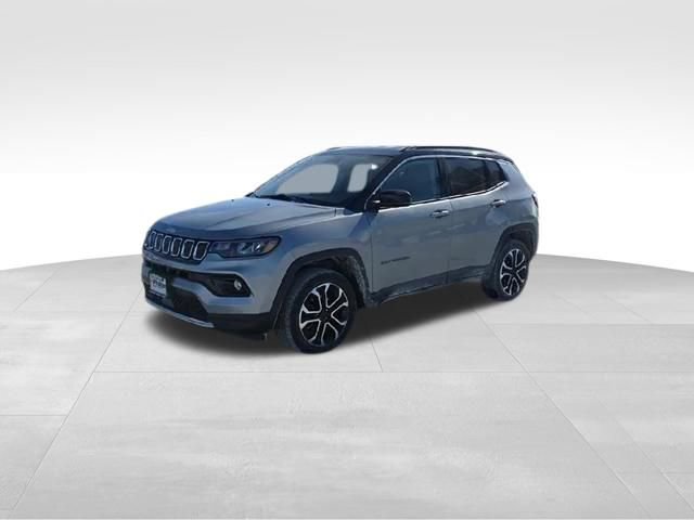 Used 2022 Jeep Compass Limited AWD/4WD image 10