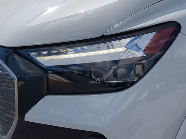 Used 2023 Audi Q4 e-tron Premium Plus w/ Premium Plus image 7